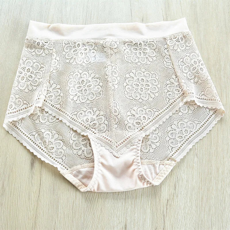 Lingerie bragas de encaje para mujer de la marca Corporación Turística, ropa interior cómoda y elegante.