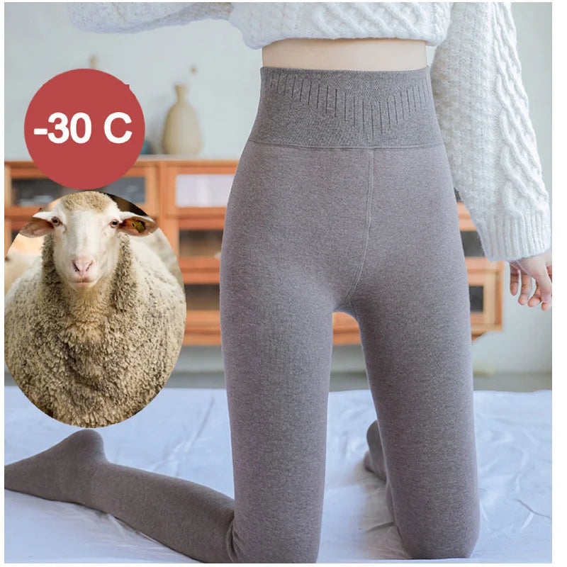 High-waisted cashmere leggings for women by Corporación Turística, soft and cozy, shown in a neutral color in a close-up shot.