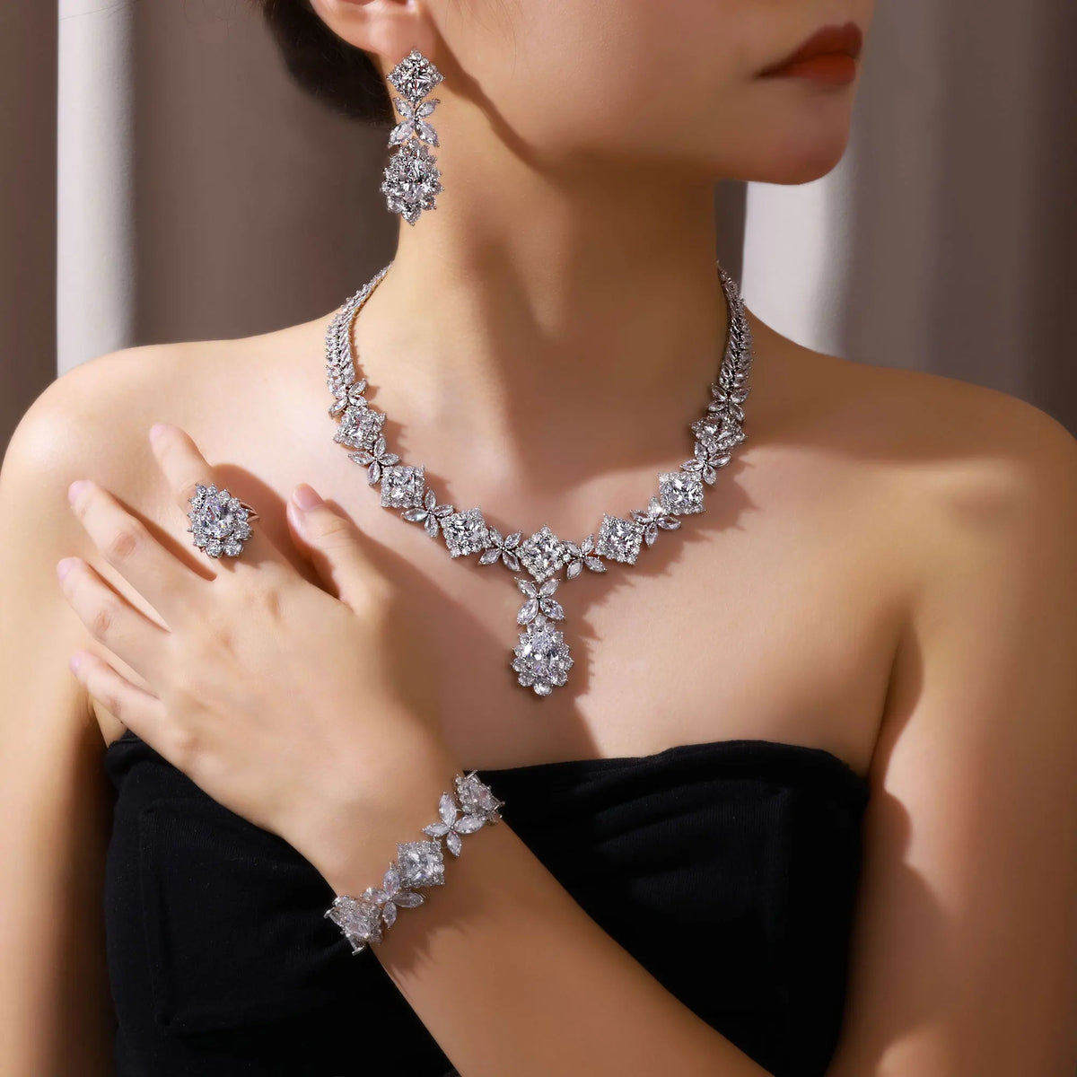 2024 Venta caliente conjunto de joyería nupcial de circon...
