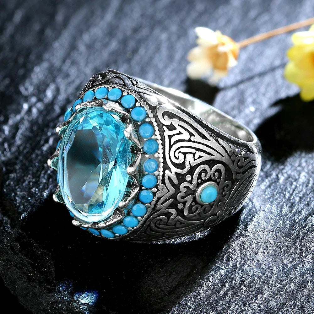 Silver ring for men and women, unisex finger ring with a sleek design from Corporación Turística.