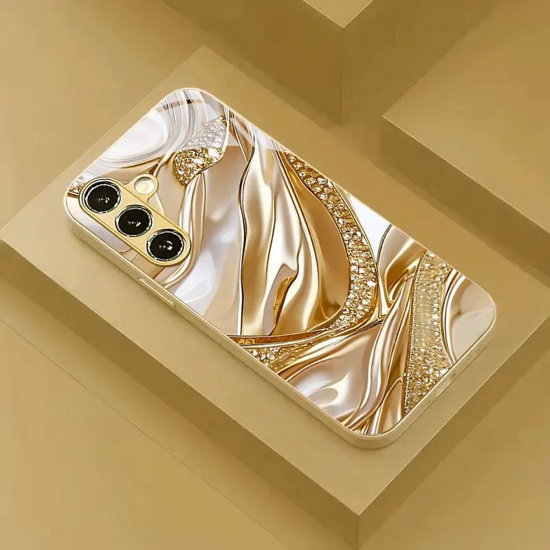 Golden wave pattern phone case for Samsung Galaxy S21, designed by Corporación Turística, with a sleek and stylish wave design.