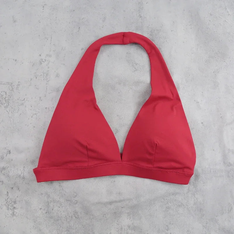 Sujetador deportivo para mujer con diseño de cuello halte...