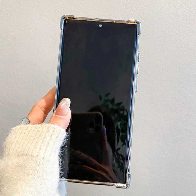 Luxury magnetic phone case with wireless charging for Samsung smartphones, featuring a sleek design and durable material.
