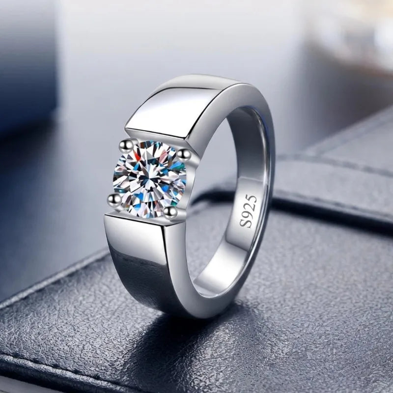 Anillo de Hombre de Plata de Ley 925 con Moissanita D VVS...