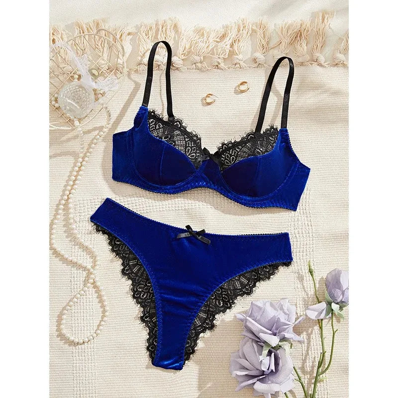 Sexy women's lingerie set featuring a bralette and matching underwear, designed for comfort and allure.