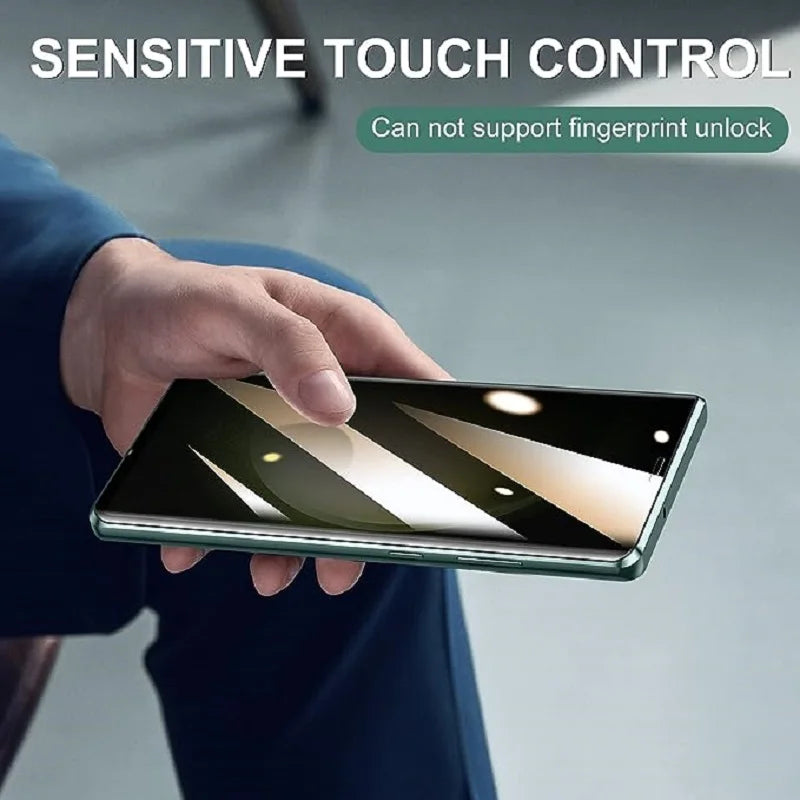 Magnetic metallic double-sided privacy cover by Corporación Turística, shown with secure magnetic closure and sleek design.