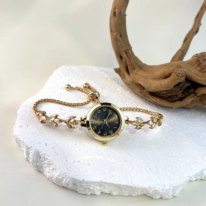 Elegante Reloj Pulsera Ajustable con Cordón de Cristal Mo...