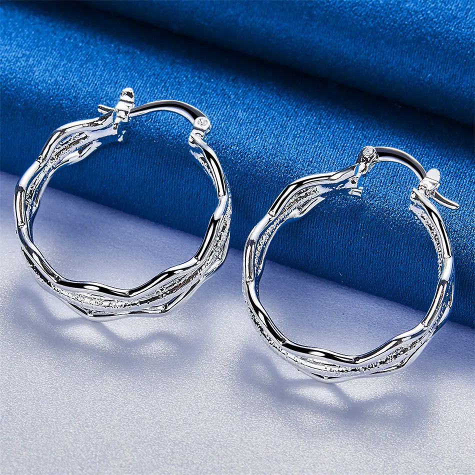 Pendientes de Plata de Ley 925 con Diseño de Ondas de Tri...