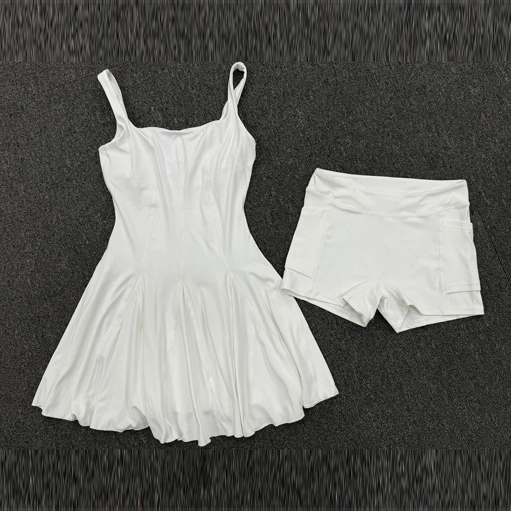 Vestido corto de tenis sin mangas y sin espalda con bolsi...