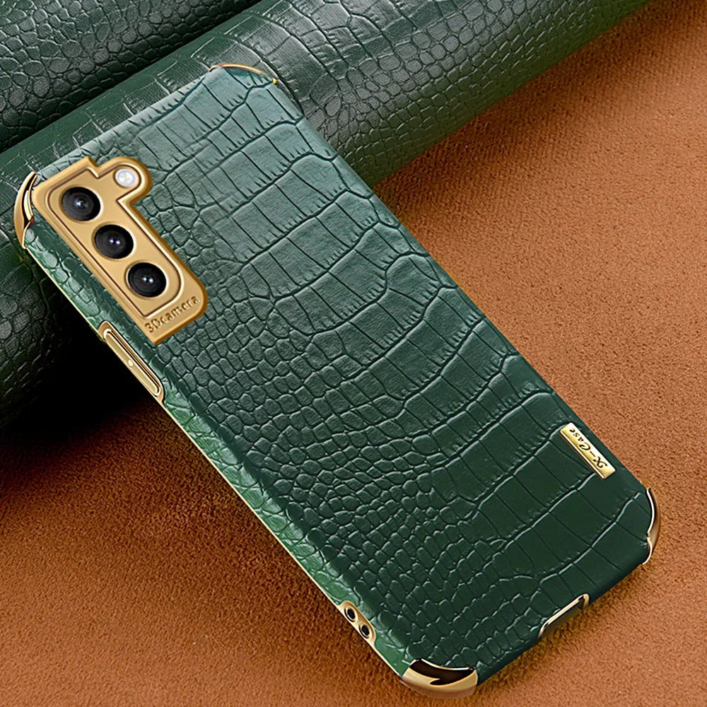 Leather Samsung Galaxy S23 Ultra case with patterned design, featuring a protective cover from Corporación Turística.