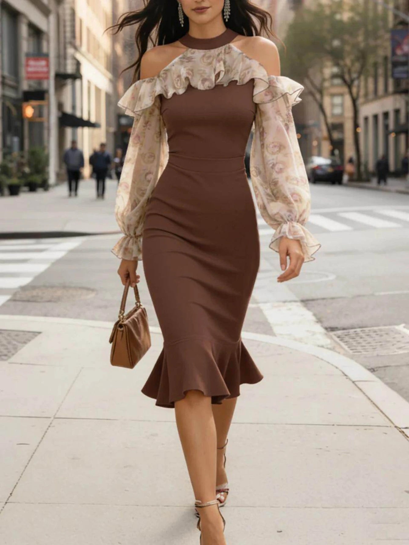 Vestido midi con estampado floral y hombros descubiertos ...