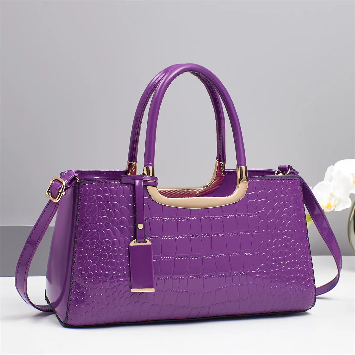 Western style women's shoulder bag by Corporación Turística featuring rustic leather design and detailed stitching.