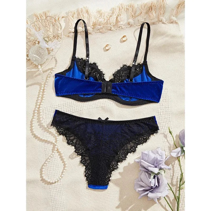 Sexy women's lingerie set with a bra from Corporación Turística, featuring delicate lace and feminine design.
