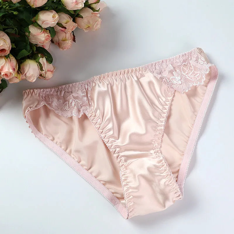Silk underwear for women made from mulberry silk, featuring comfortable and luxurious design with soft, smooth fabric.