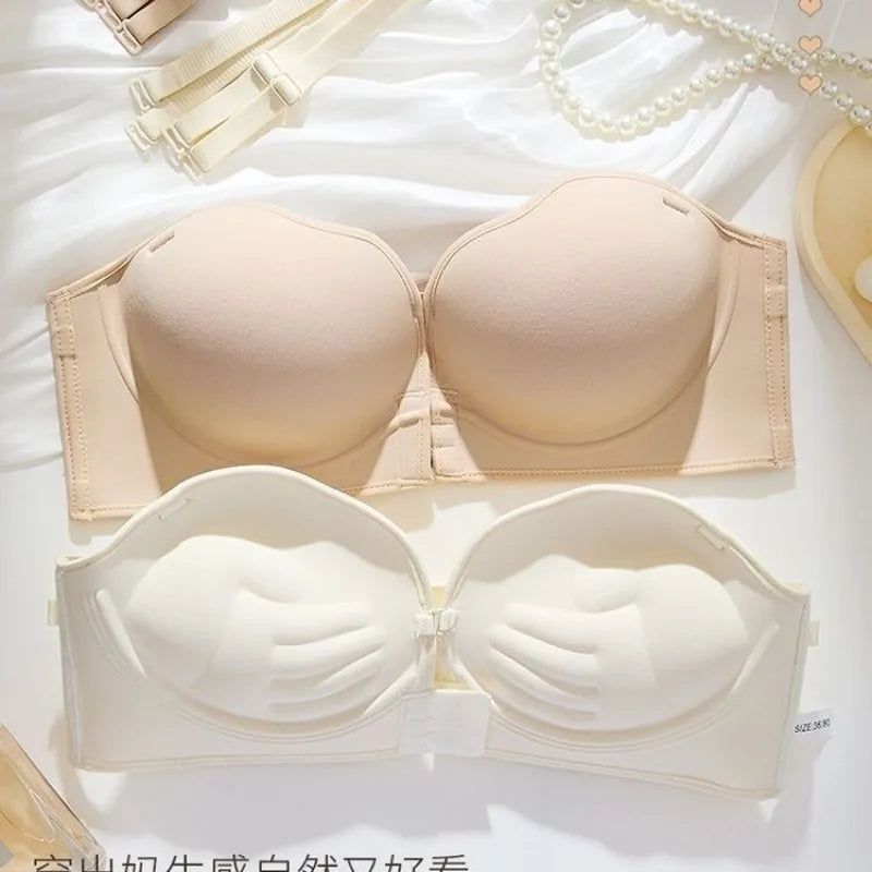 Push-up strapless bra from Corporación Turística with extreme lift effect, featuring smooth fabric and supportive design.