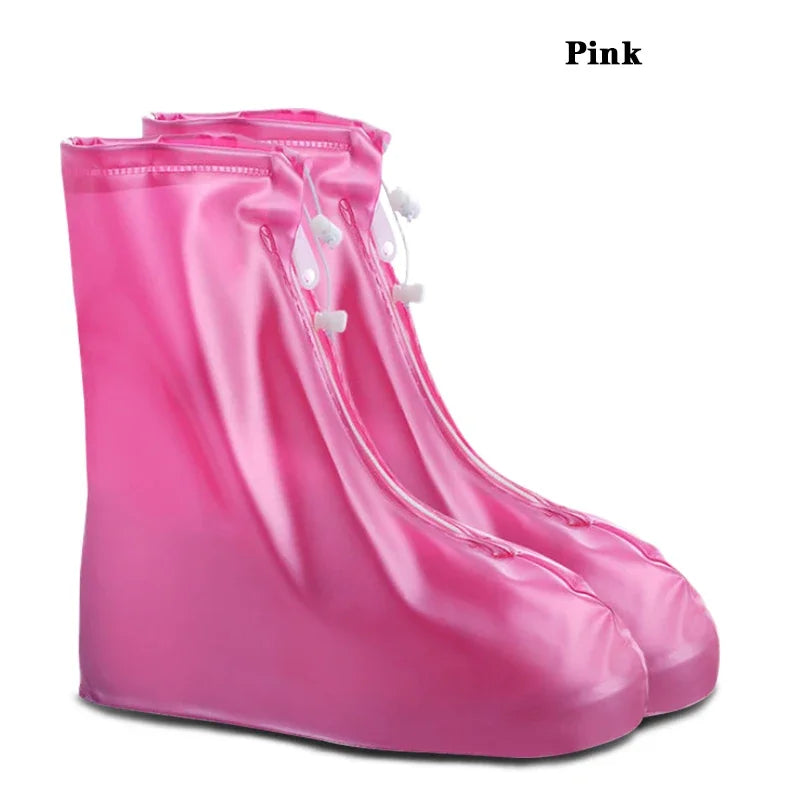Reusable waterproof shoe covers by Corporación Turística, shown protecting shoes from water and dirt in a natural outdoor setting.