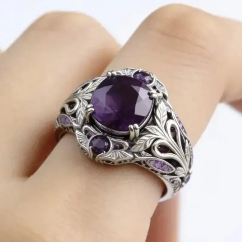 Anillo retro de moda con incrustaciones de circonita púrp...