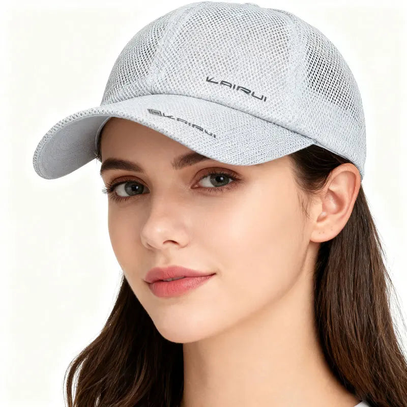 Gorra Coreana Transpirable Unisex con Letras | Protección Solar - Corporación Turística