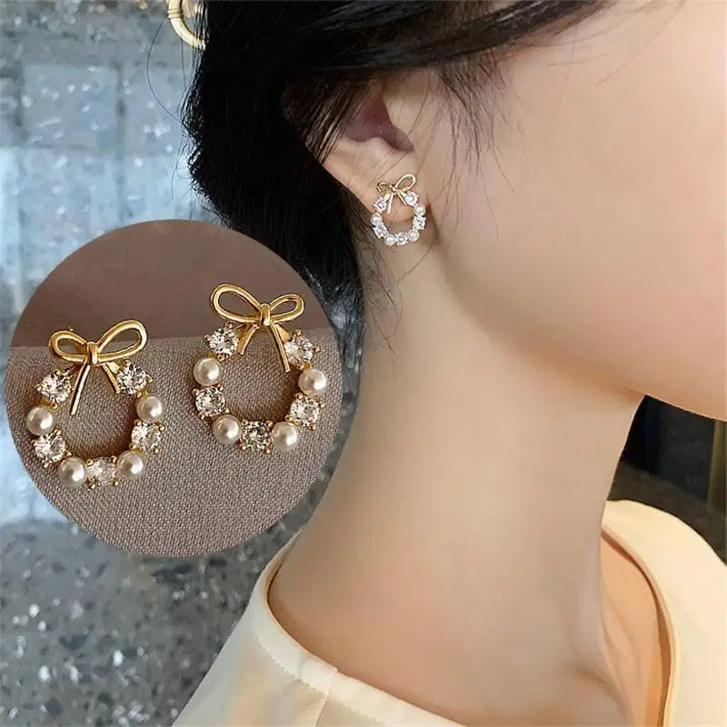 Pendientes de cisne de cristal hueco de aguja de plata 92...