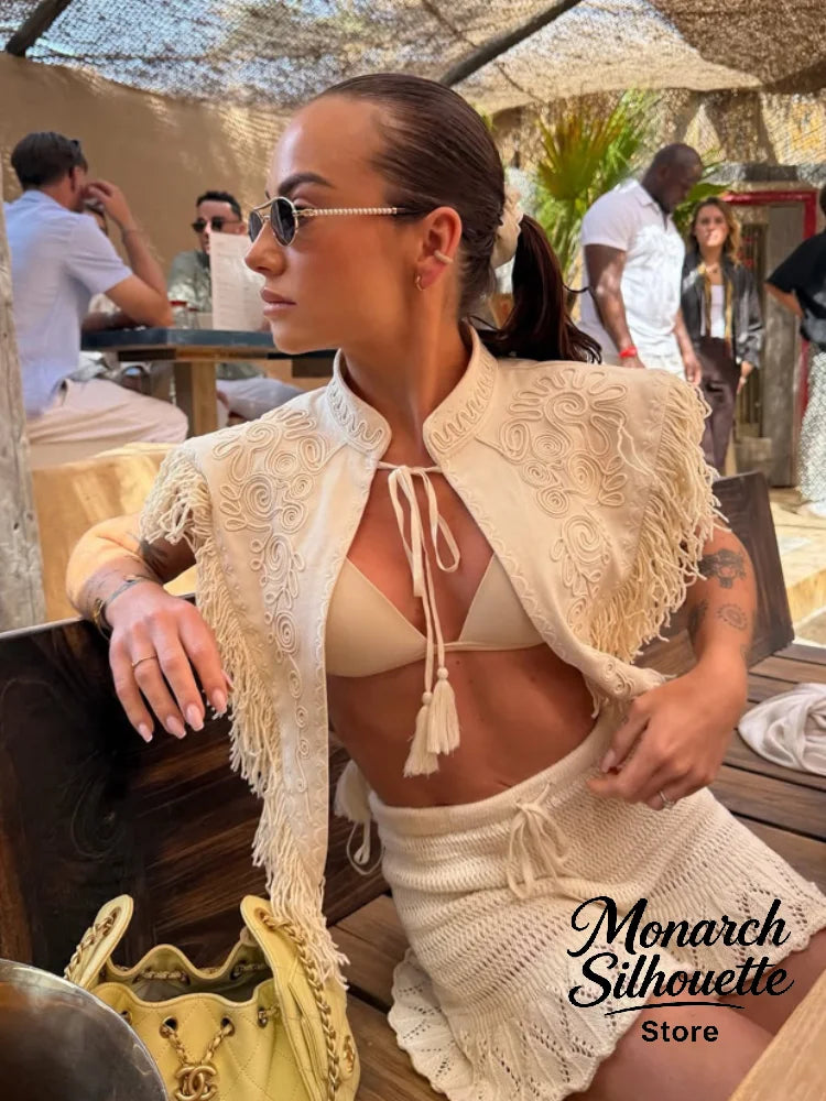 Abrigo Lino Beige Bordado Mujer: Estilo Boho Chic Otoñal 2026