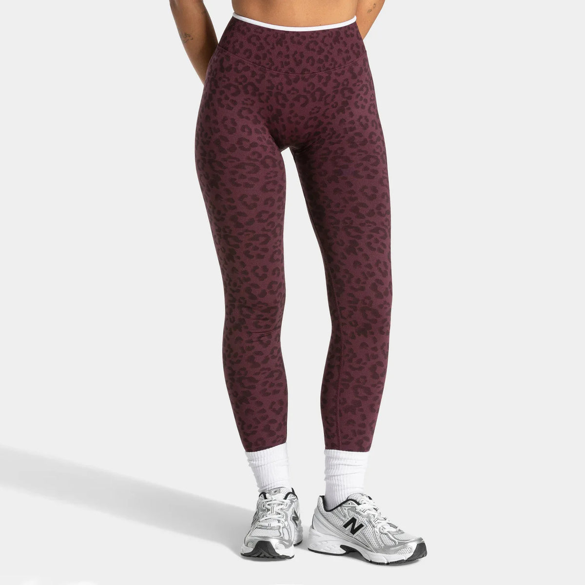 Seamless leggings from Corporación Turística in soft, stretchy fabric, shown laid flat on a white background.