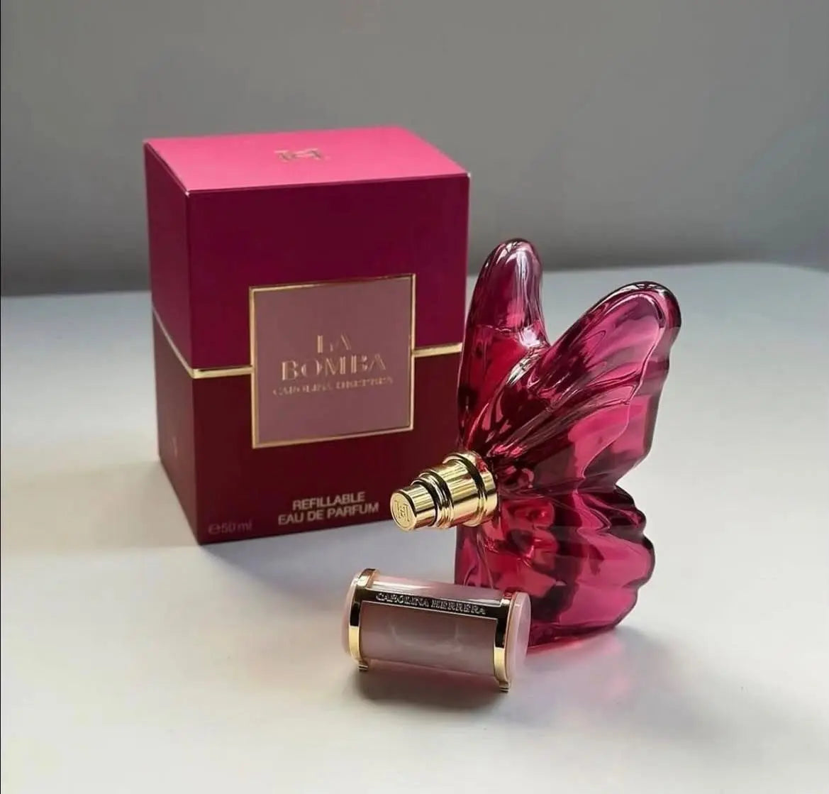 LA Bom. Perfume femenino b.A de 2.7oz, fragancia floral y...