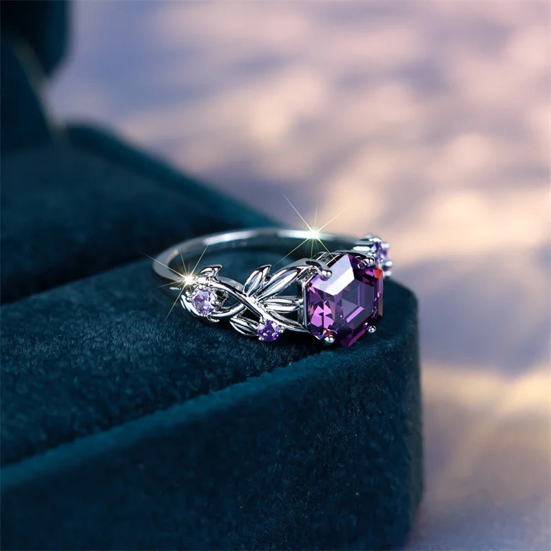 Anillo giratorio de circón hexagonal con incrustaciones d...