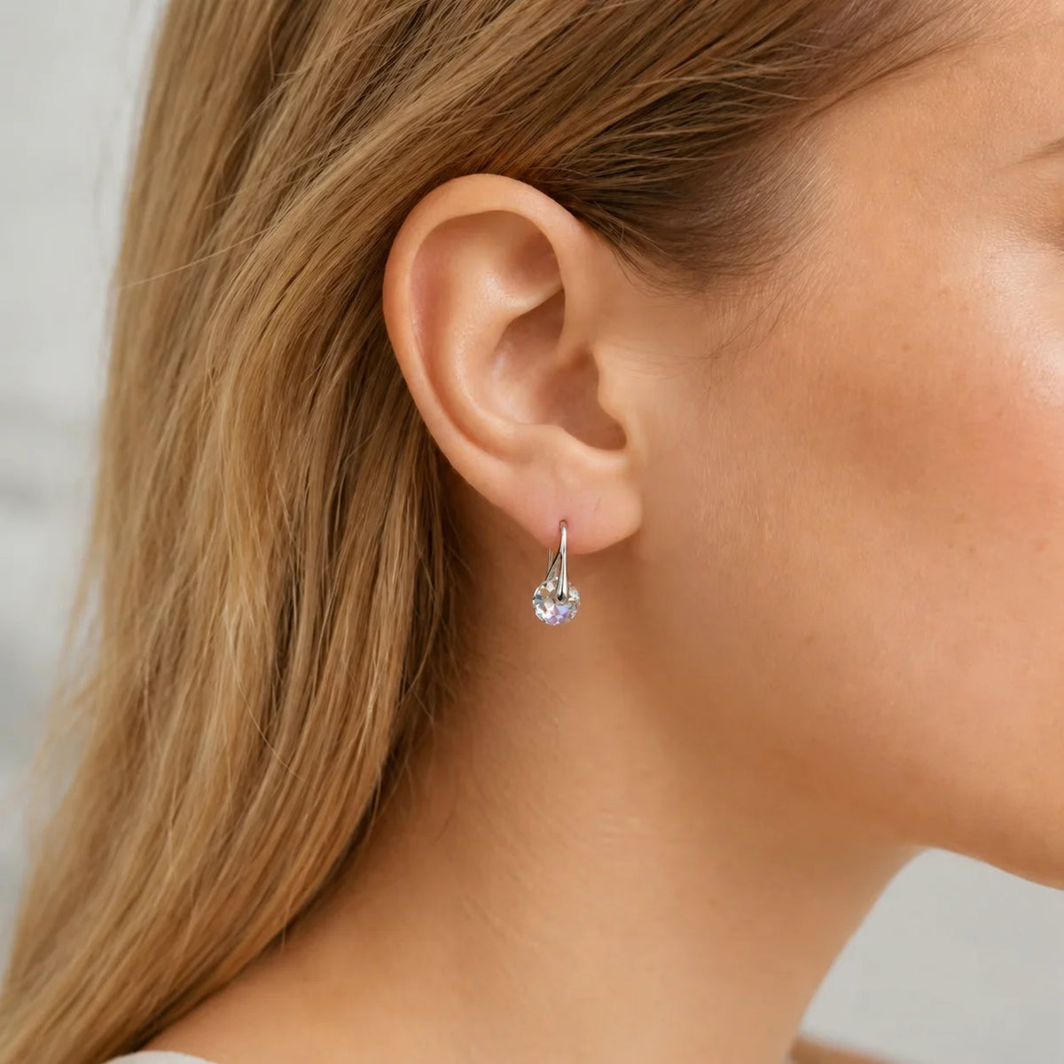 Pendientes colgantes con cuentas redondas de cristales Da...