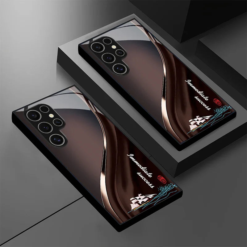 Creative glass phone case with candle design, providing stylish protection for smartphones from Corporación Turística.
