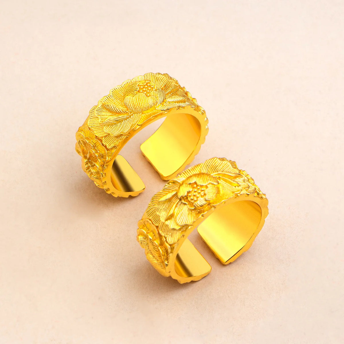 Anillo abierto con relieve de peonía para mujer, hecho de...