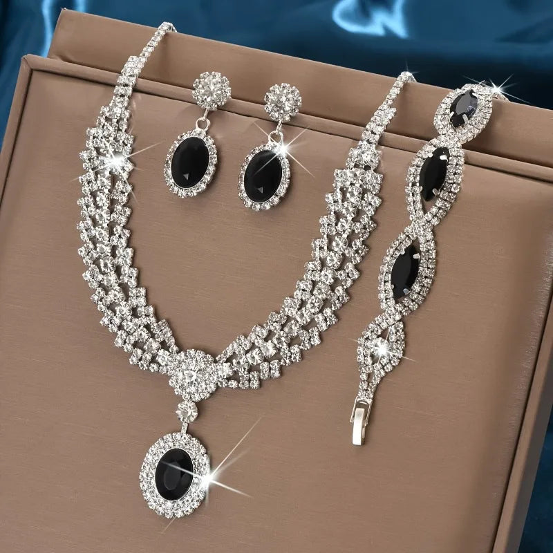 Elegante conjunto de joyería nupcial, collar, pendientes ...