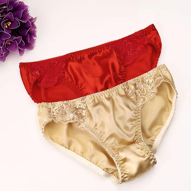 Luxurious 100% mulberry silk women's underwear briefs by Corporación Turística, soft and elegant silk lingerie for women.