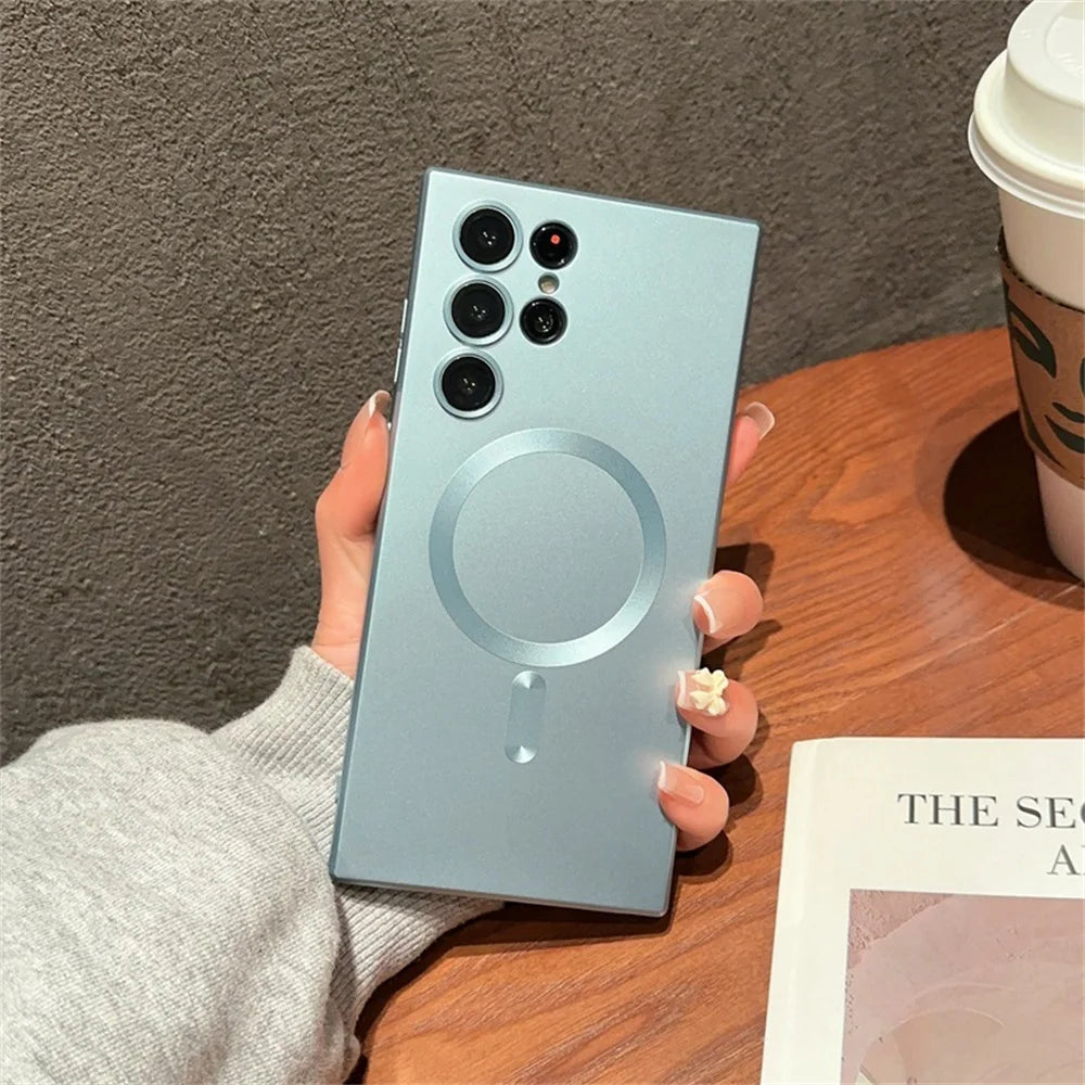 Silicone metallic-colored MagSafe phone case from Corporación Turística, designed for iPhone with a sleek, reflective finish.