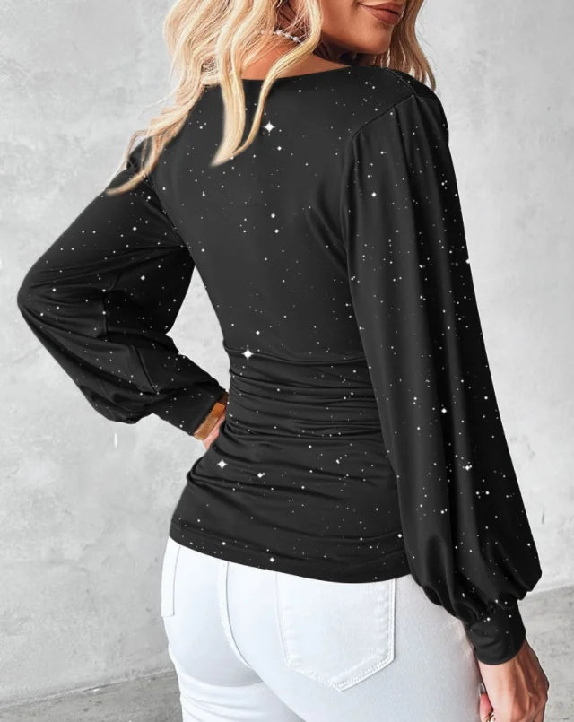 Elegant red sequin blouse with long sleeves from Corporación Turística, featuring a stylish and sophisticated design.