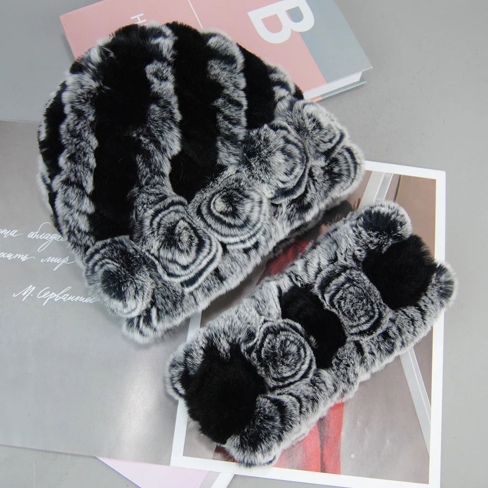 Authentic leather hat and matching scarf set from Nueva moda, featuring stylish, high-quality accessories for winter wear.
