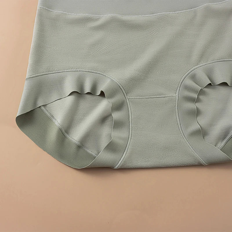 Soft women's underwear set featuring comfortable briefs from Corporación Turística, shown in a close-up image.