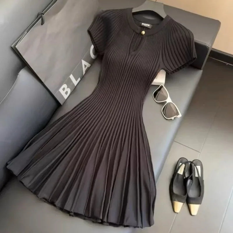 Nuevo vestido de punto negro, estilo elegante a la moda, ...