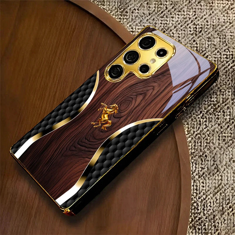 Luxury elegant phone case with gold coating from Corporación Turística, featuring a sleek design and premium finish.