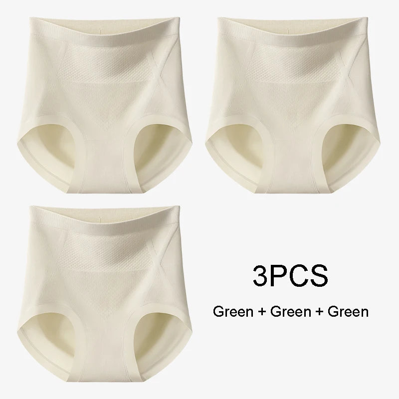 Sports underwear set with reinforced waistband, featuring breathable fabric and comfortable fit from Corporación Turística.