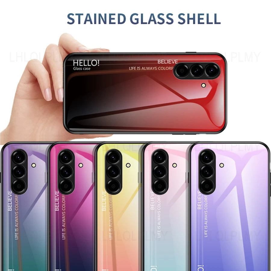 Tempered glass screen protector with gradient design for Samsung Galaxy S5, providing durable screen protection.