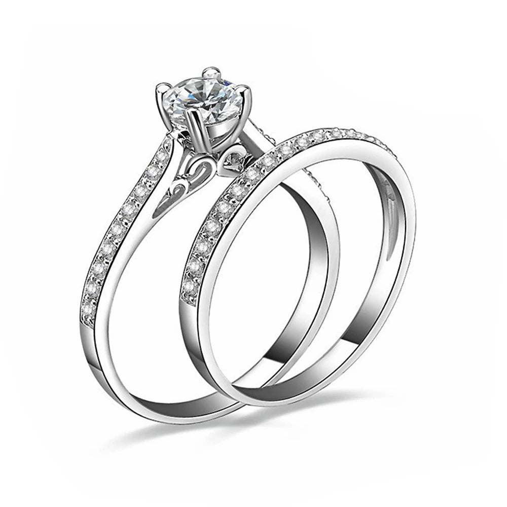 Anillo de Plata de Ley 925 con incrustaciones de circonit...