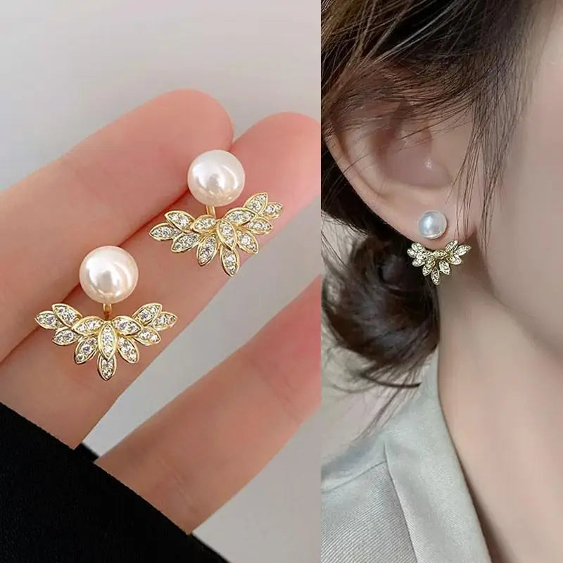Pendientes de cisne de cristal hueco de aguja de plata 92...
