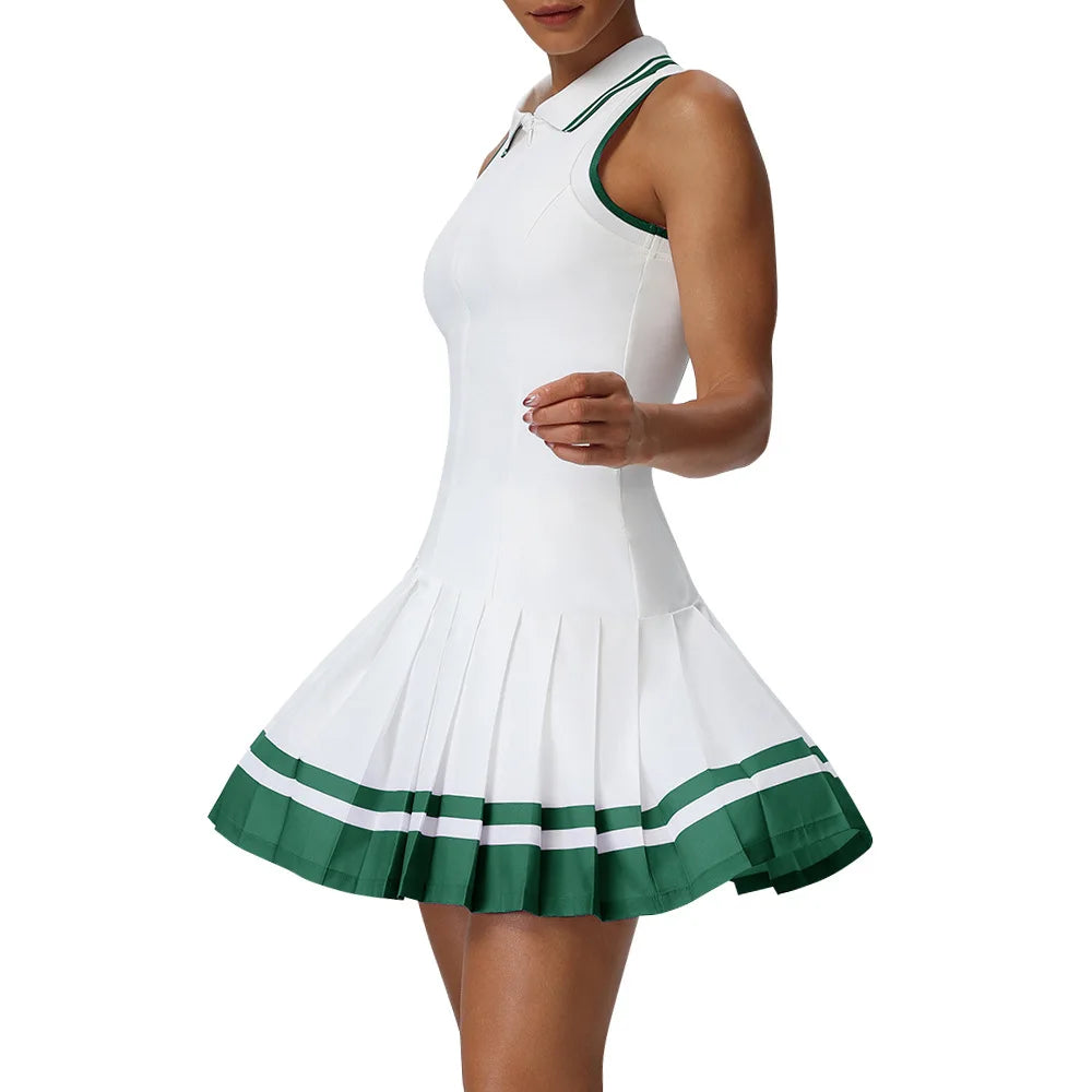 Vestido de tenis de una pieza con cuello abatible en cont...