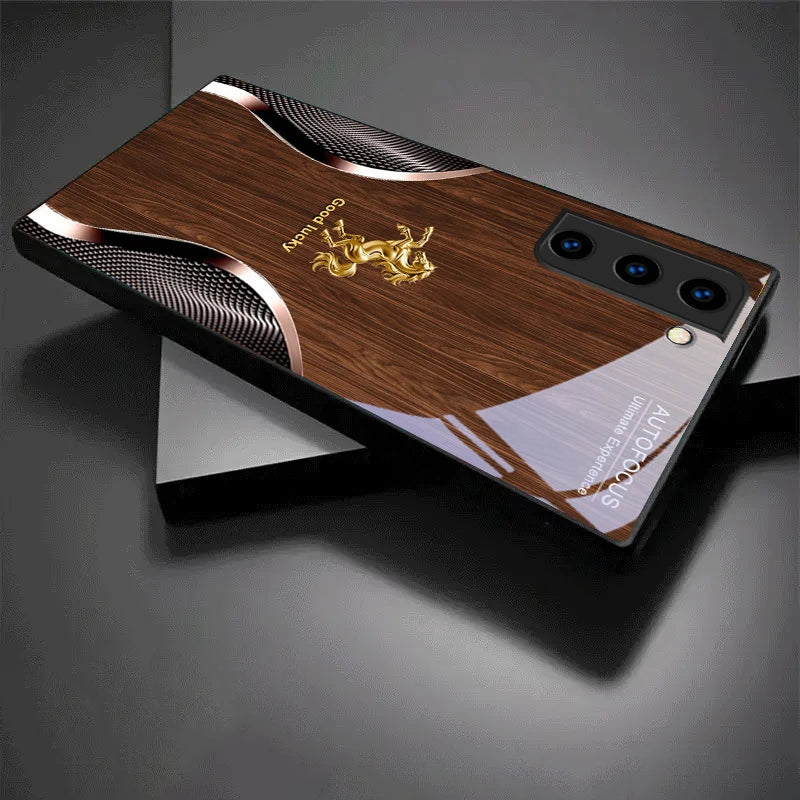 Black crystal Golden Steed Fortune phone case by Corporación Turística, featuring intricate design and durable protection.
