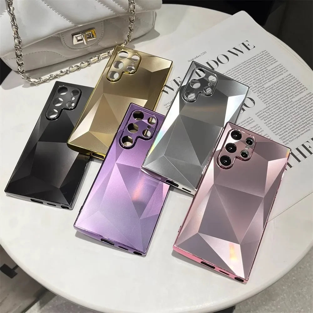 Diamond-patterned 3D gold-plated phone case for Samsung, featuring a stylish design by Corporación Turística.