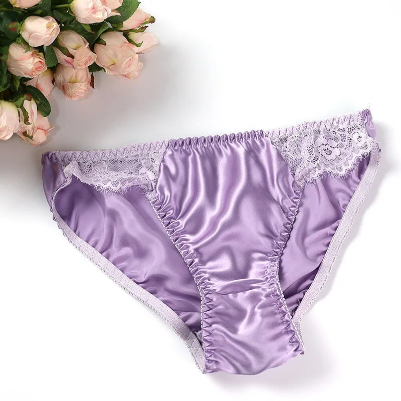 Silk morera women's underwear from Corporación Turística, soft and luxurious 100% silk lingerie for comfort and elegance.