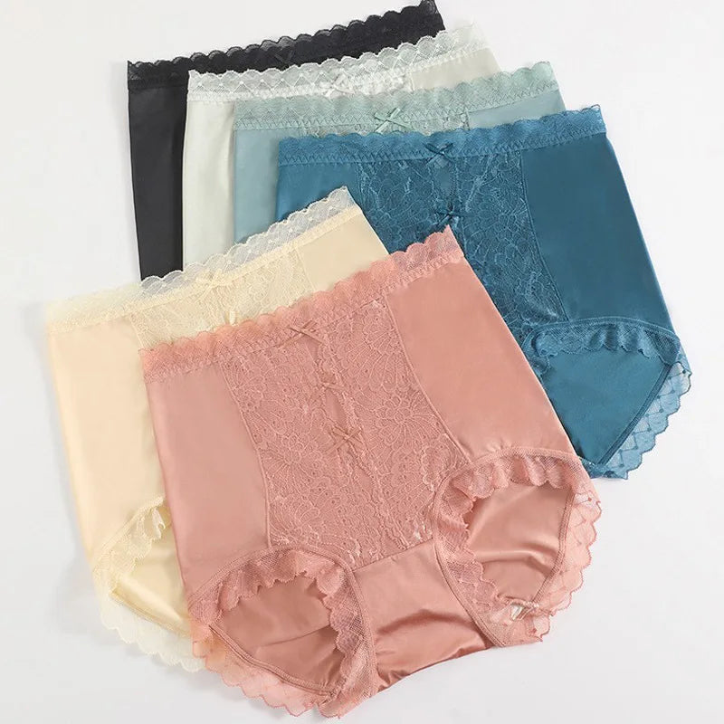 High-waisted lace women's panties from Corporación Turística, featuring elastic fabric and intricate lace details.