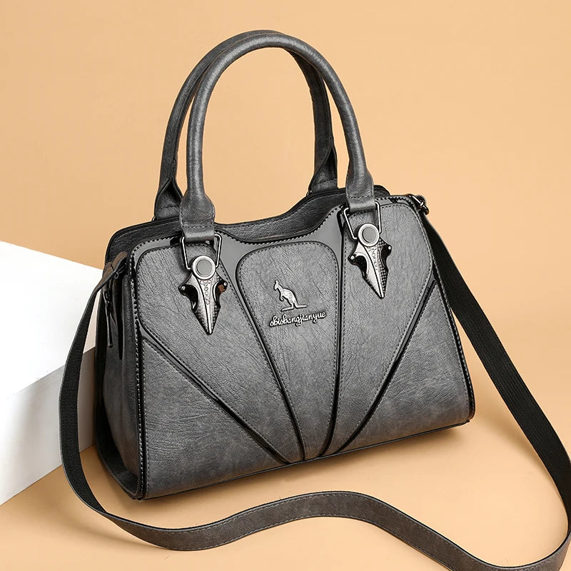 Luxury designer handbags for women featuring elegant styles and high-quality craftsmanship from Corporación Turística.