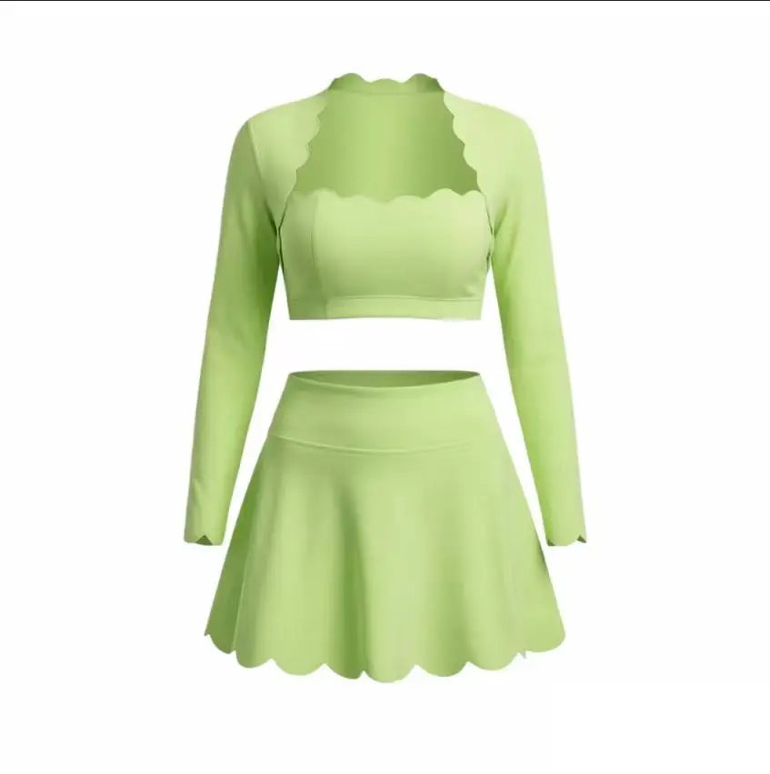 Conjunto Deportivo para Mujer, Serie Scallop Petal, Sujet...