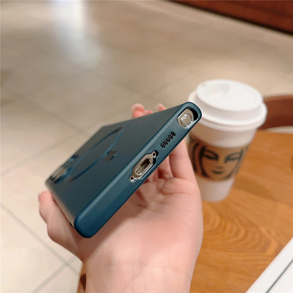 Magnetic matte wireless charging cover for Samsung S2 smartphone showing the sleek black design and magnetic attachment features.